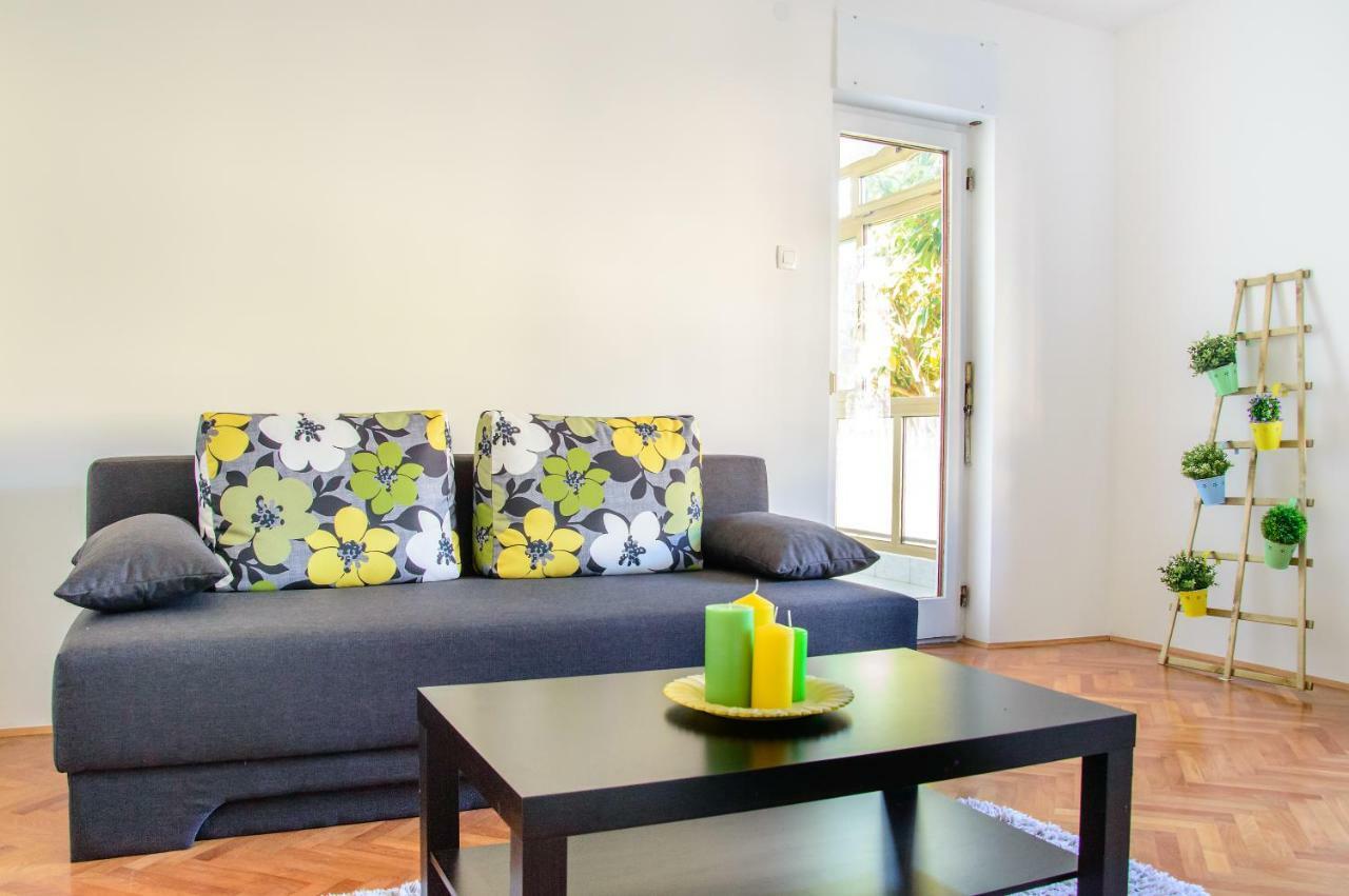 Apartment Family Time Umag Exterior foto